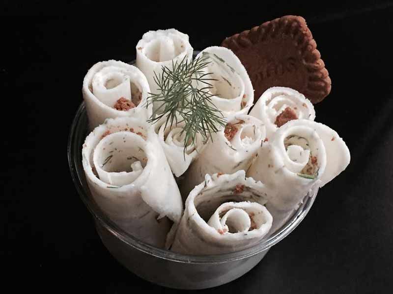 Vanilla Ice Cream Roll