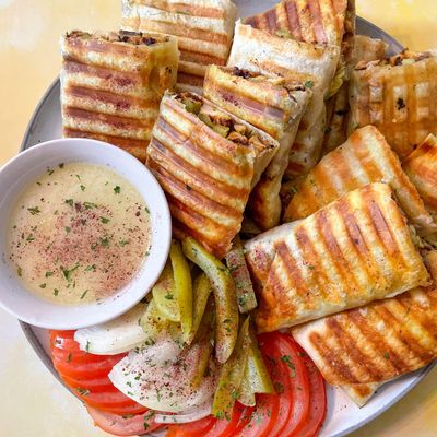 Syrian Crispy chicken sandwich
