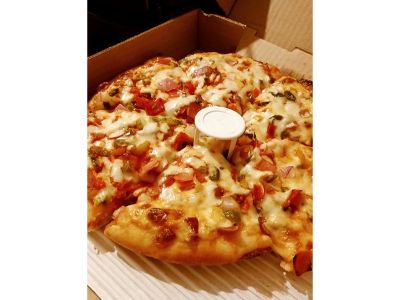 Chicken Zinger Pizza