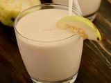Guava With Milk Juice