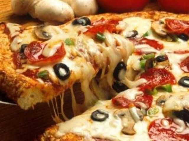 Tuna Oriental Pizza