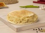 Mashed Potato With Omelette Eggs Sandwich