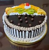 Half Ganache Chocolate With Half Fruits Torte