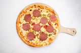 Salami Pizza