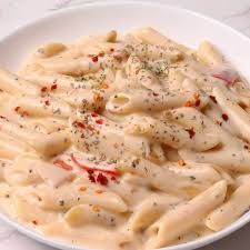 White Sauce Pasta