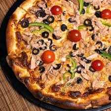 oriental Tuna pizza