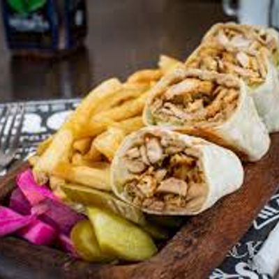 Shawarma Sandwich With Fries
