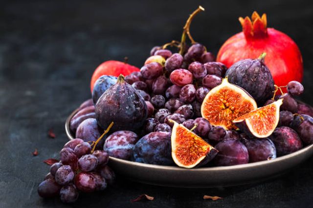 عنب برقوق فريش