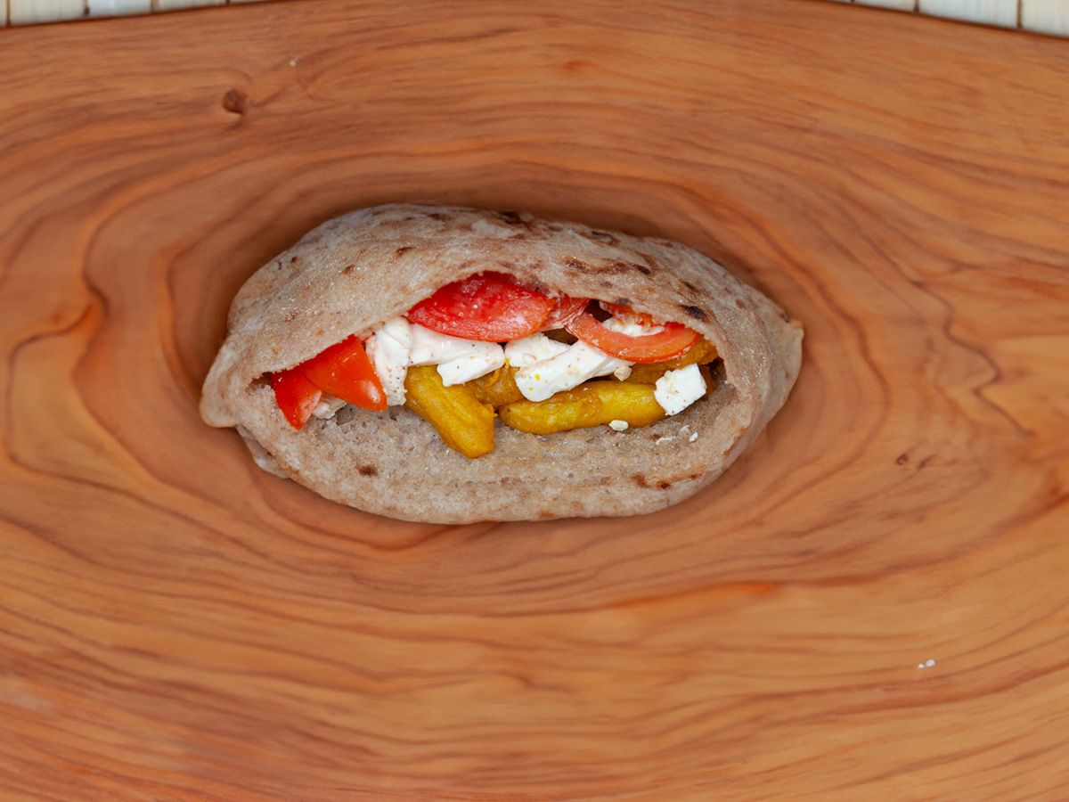 Potato With Cheese Tomato Sandwich