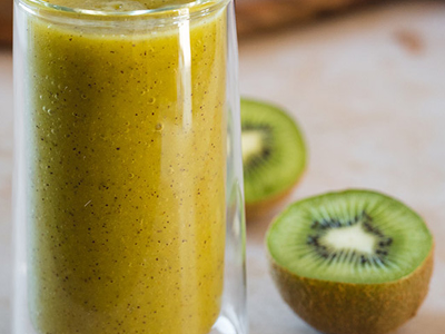 Kiwi With Mango Cocktail