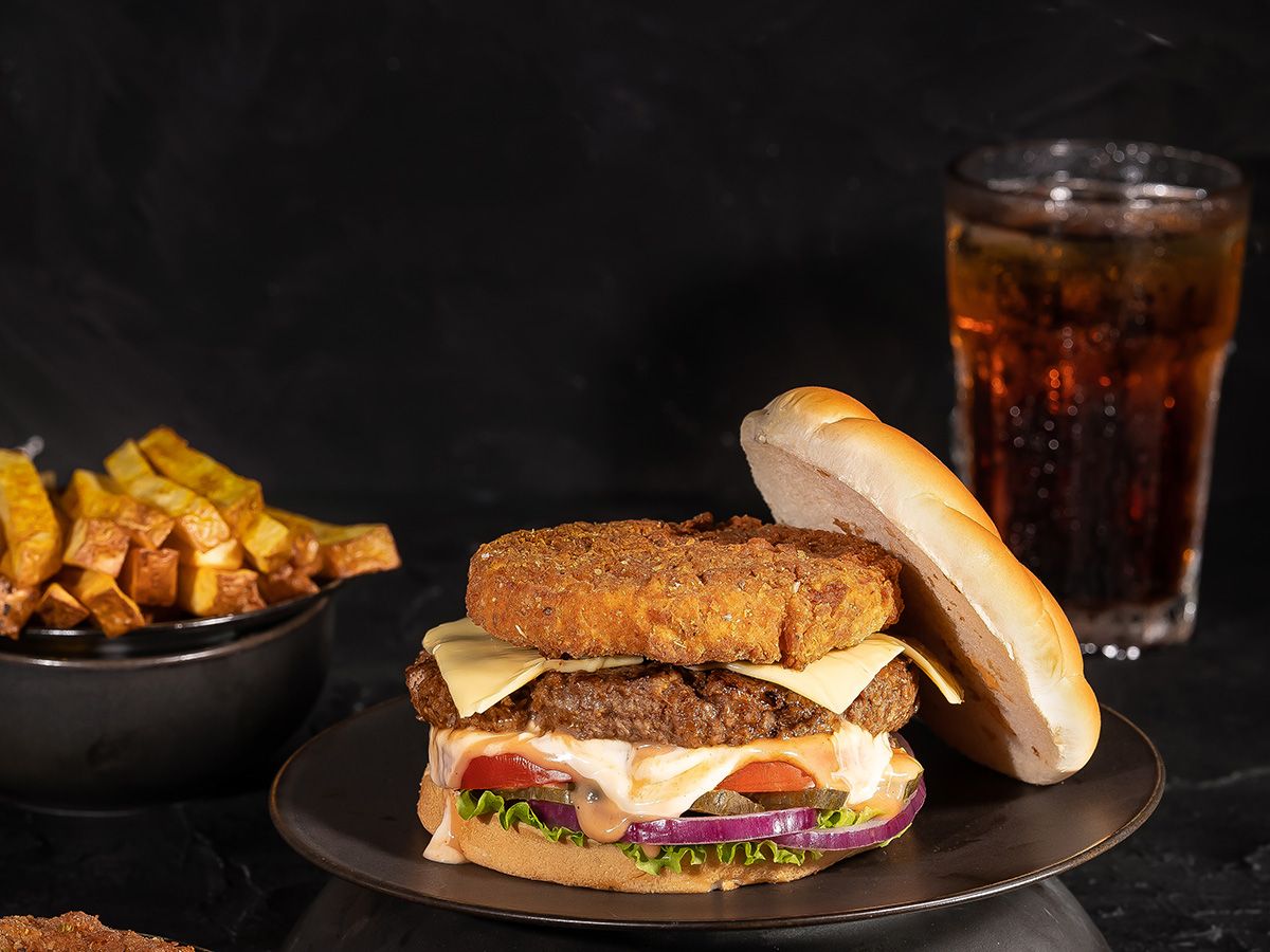Lava Cheese Burger