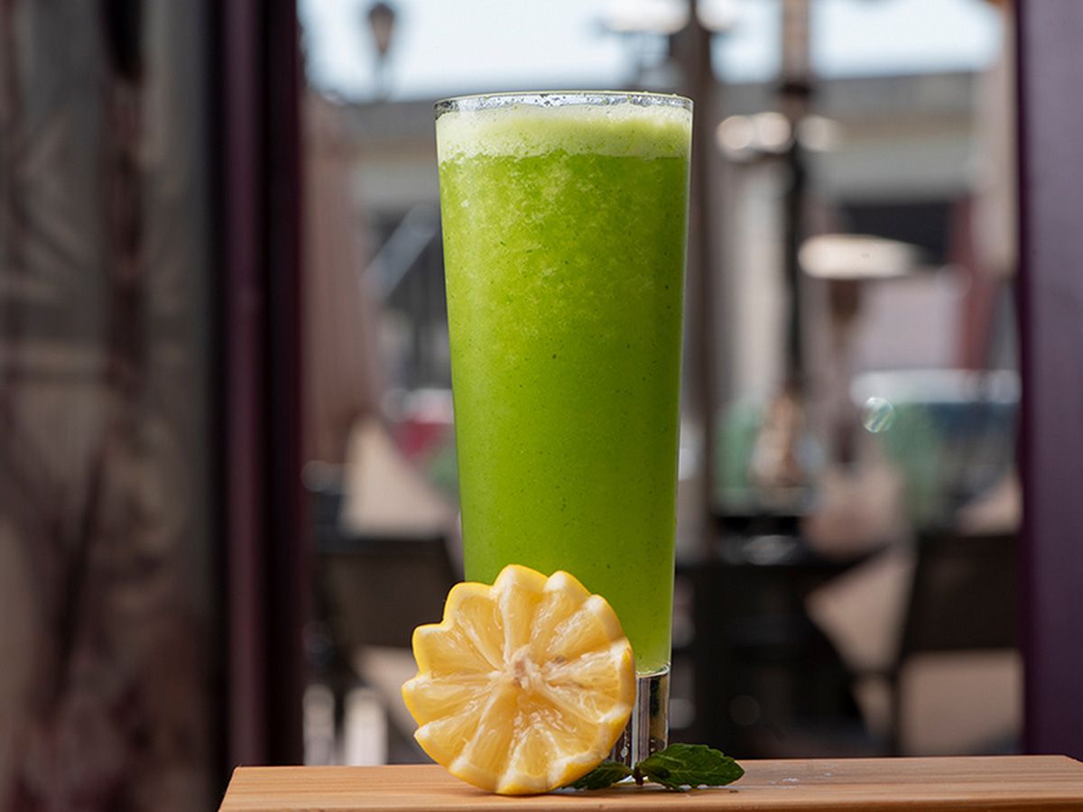 Fresh lemon mint juice