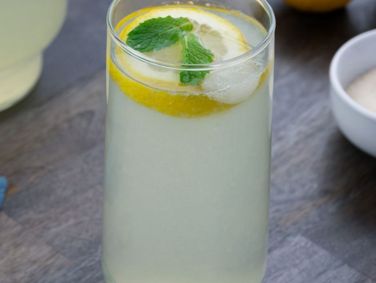 Fresh lemon juice