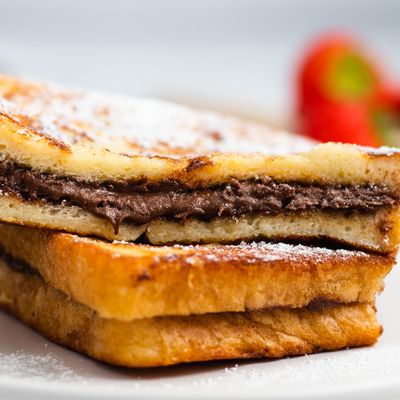 Nutella sandwich with sweets