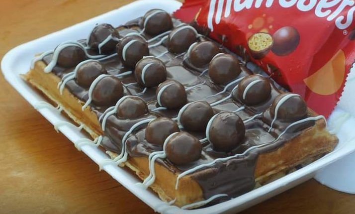 maltesers waffle fatteh