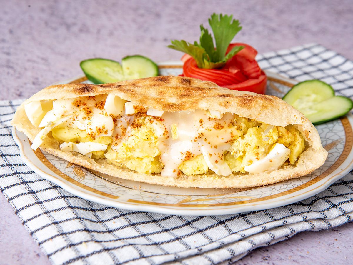 Mashed Potato With Boiled Eggs Sandwich