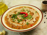 علبة فول زيت حار