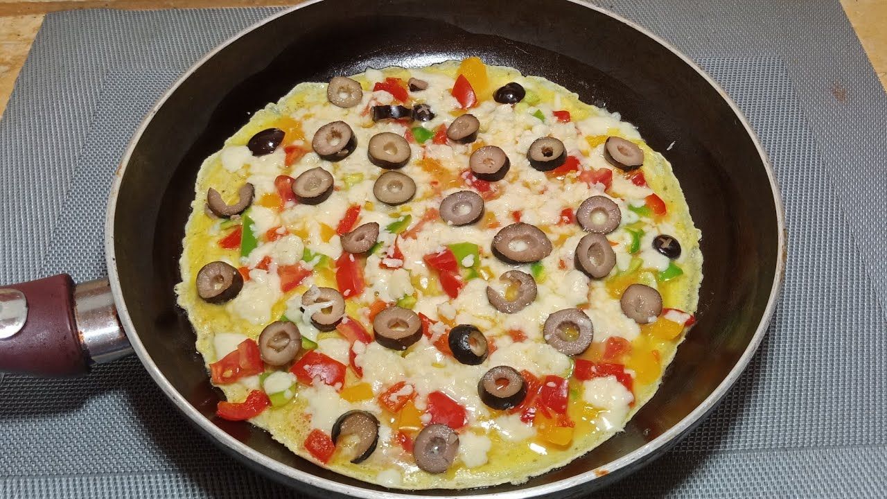 Omelette Pizza Sandwich