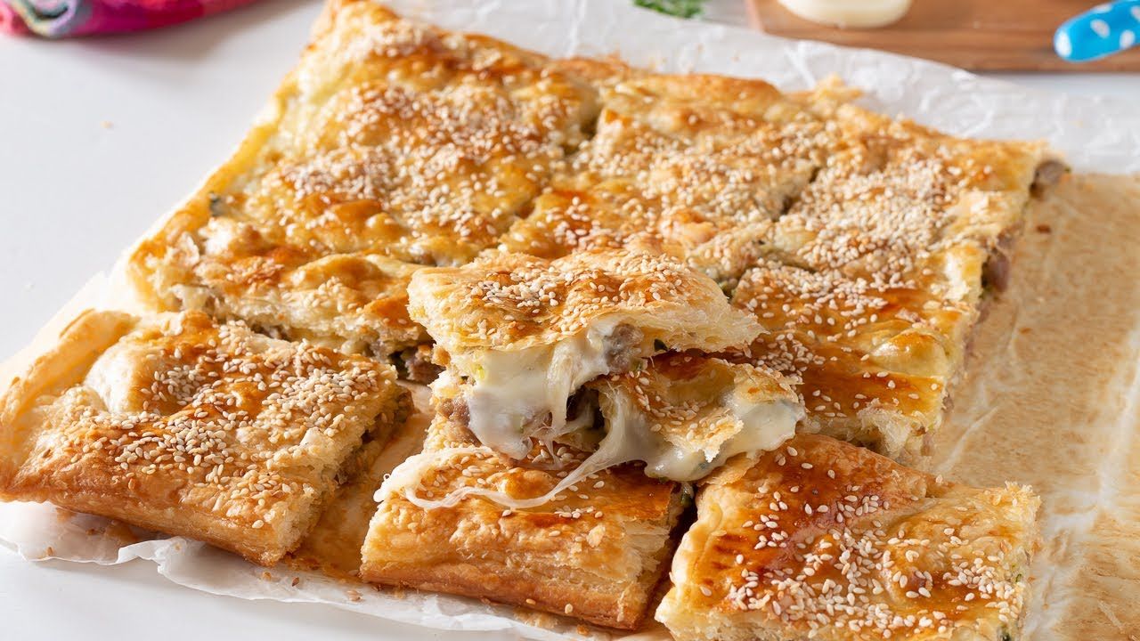 Qeshta and honey pie