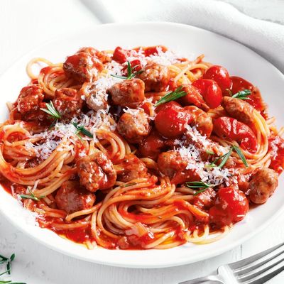 Spaghetti sausage pasta