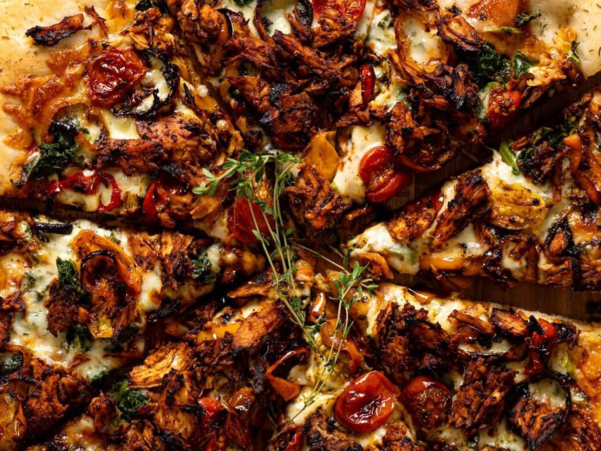 Spicy Meat Paprika Pizza