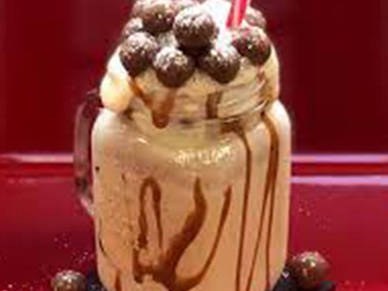 Maltesers Chocolate Milkshake
