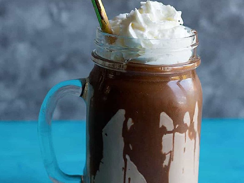 Nutella Chocolate Milkshake