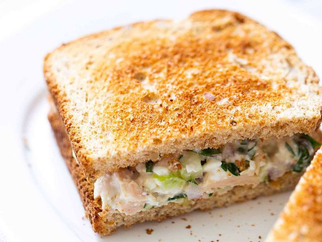 Mix Tuna Sandwich