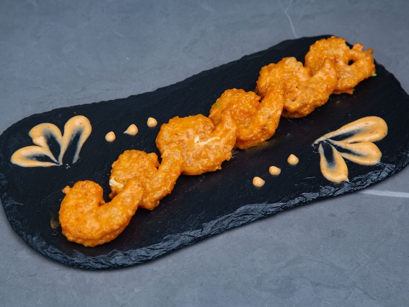 Let's Wing delivery service in UAE Talabat