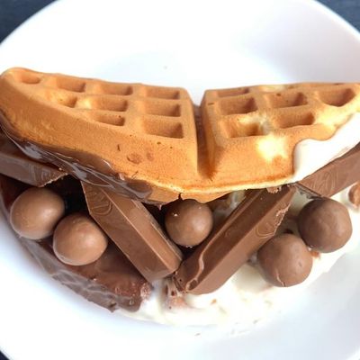 Chocolate Lovers Sandwich