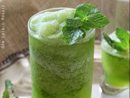 Lemon and mint juice