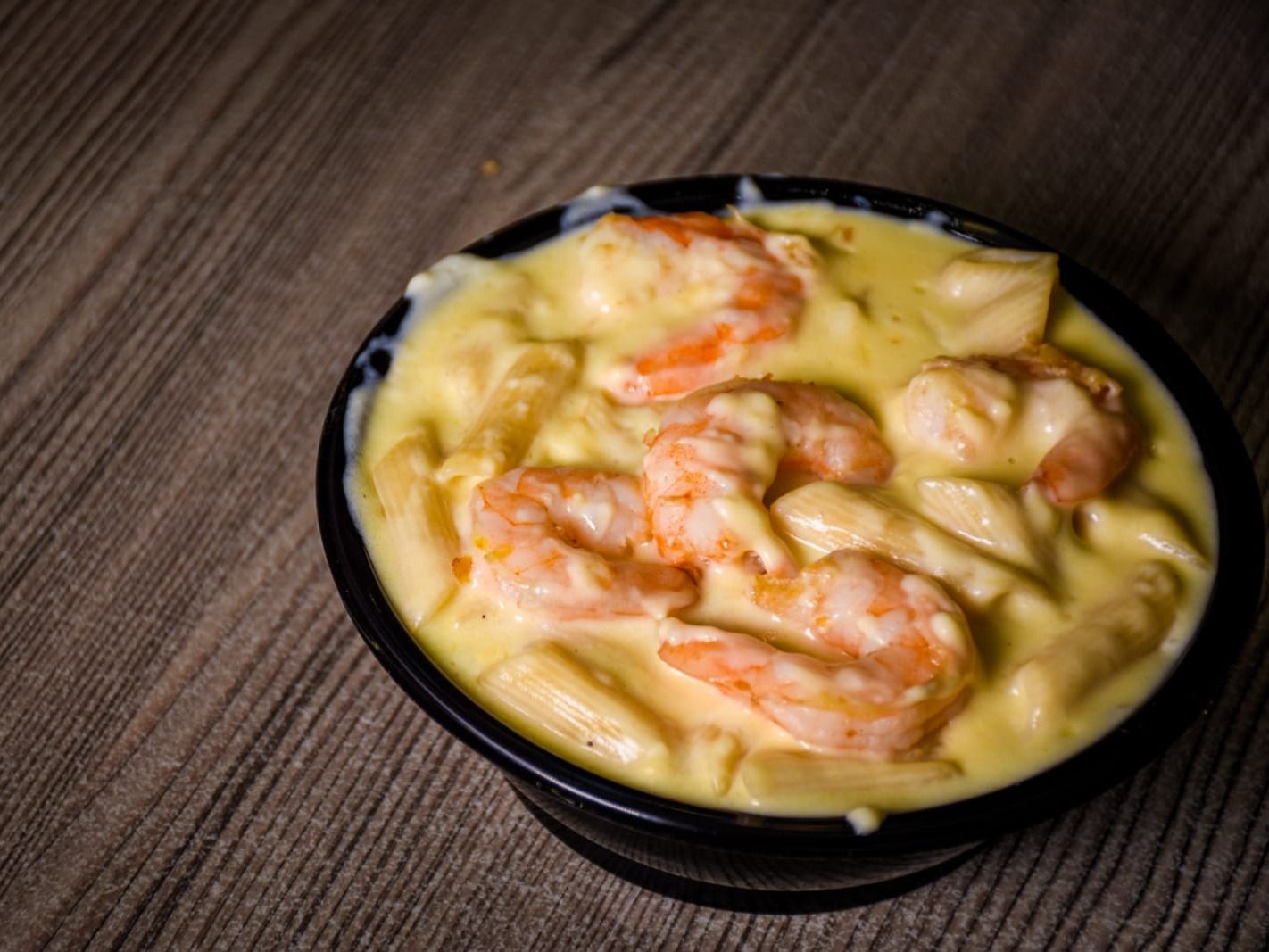 Shrimp Pasta With White Sauce