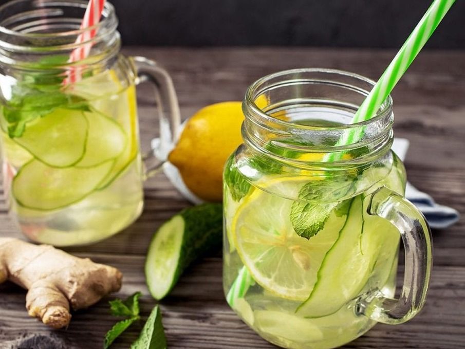 Ginger With Kiwi And Honey Lemon Mint Juice