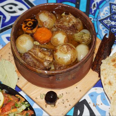 Onion With Meat Casserole Tagen Basl Bel La7Ma