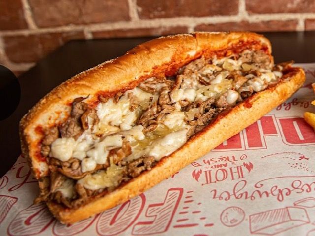 Pizza Cheesesteak