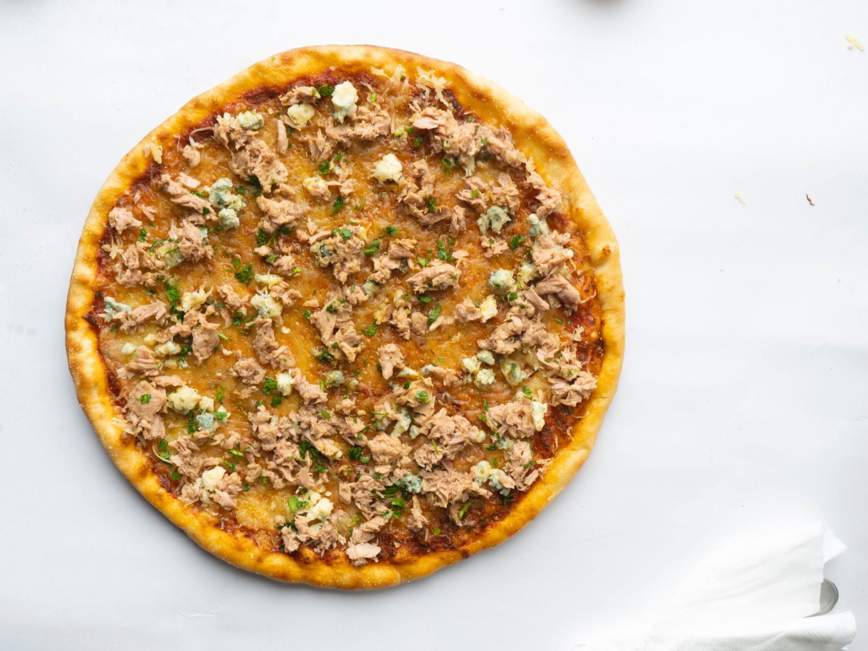 Tonno Roquefort Pizza Large