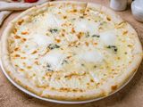 Quattro Formaggi Pizza