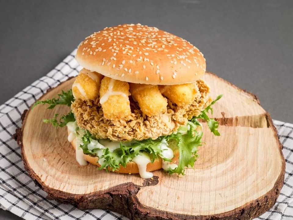 Chicken mozzarella Burger