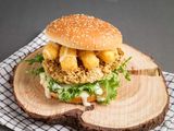 Chicken mozzarella Burger