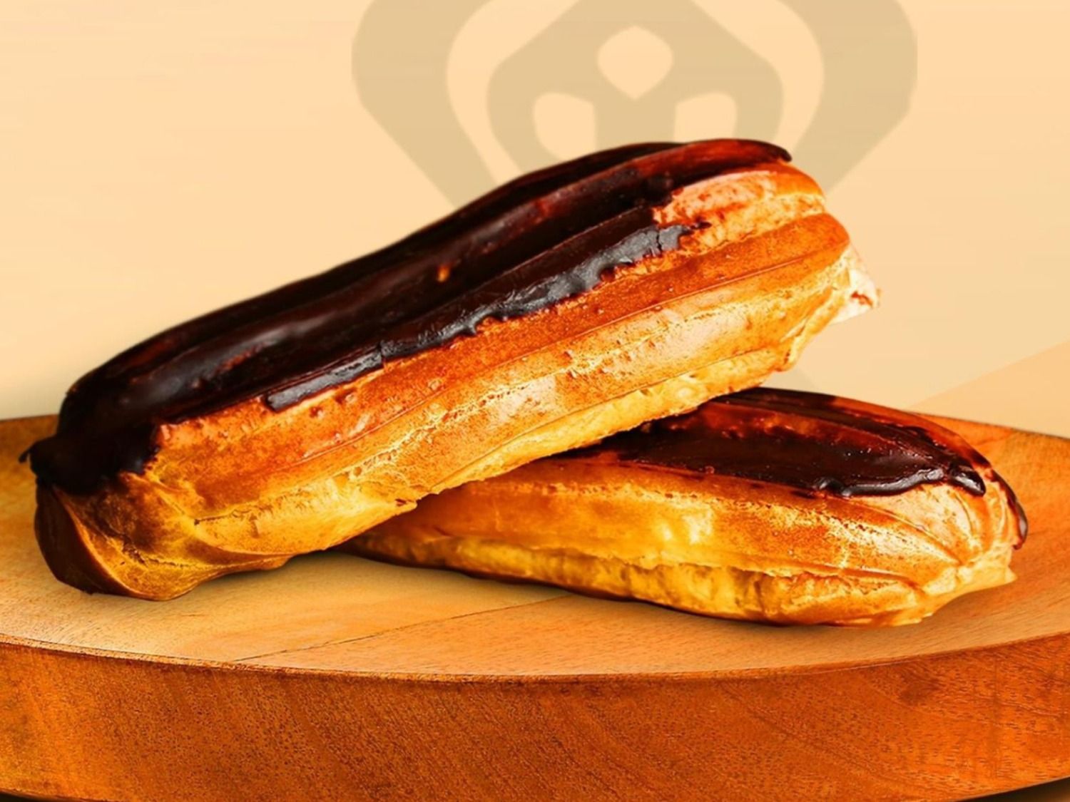 Chocolate Éclair