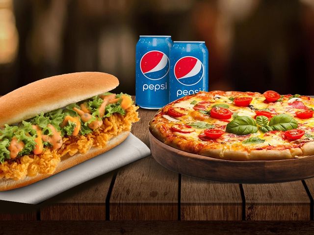 Pizza With Sandwich And 2 Pepsi Cans Offer