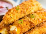 Fried Mozzarella Cheese Sticks