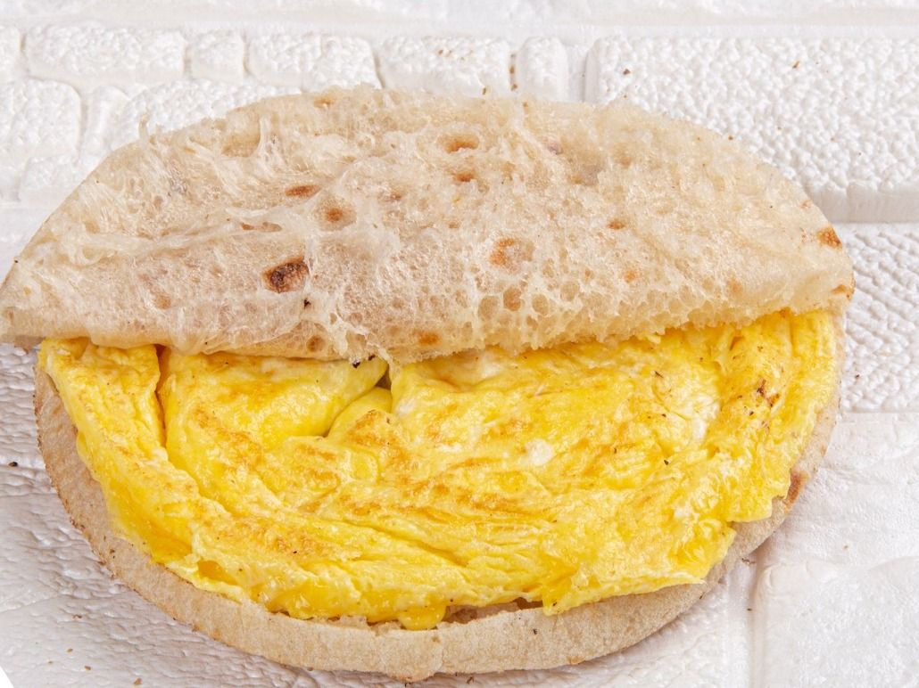 Plain Omelette Sandwich