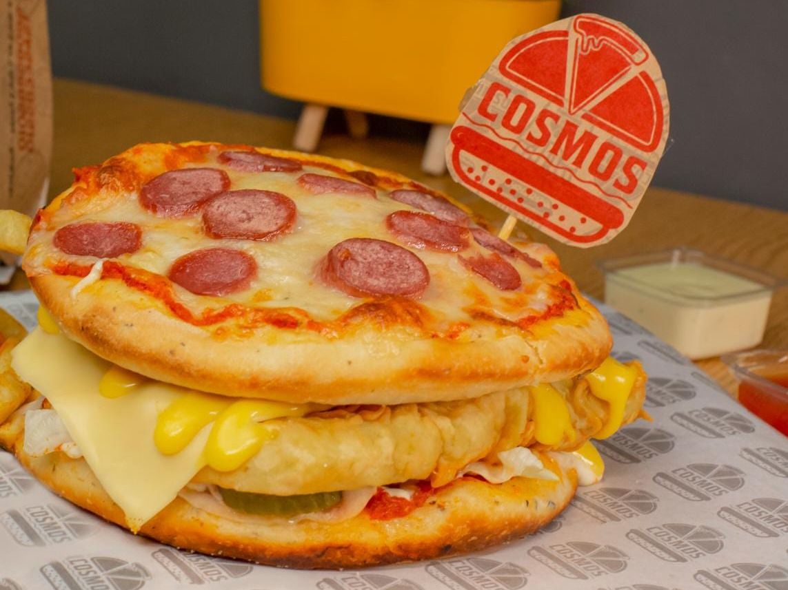 Cheese Deluxe Pizza Sandwich