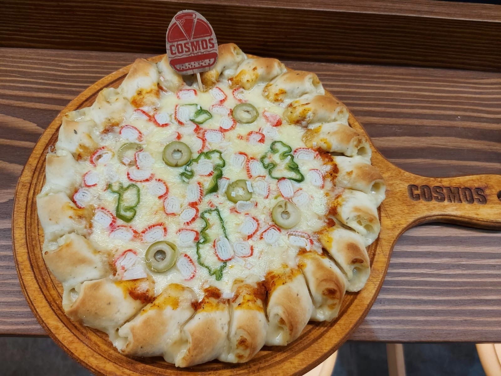 Seafood Pizza