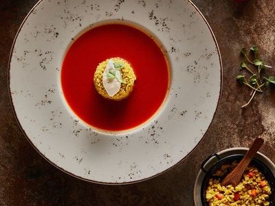Freekeh soup with tomatoes