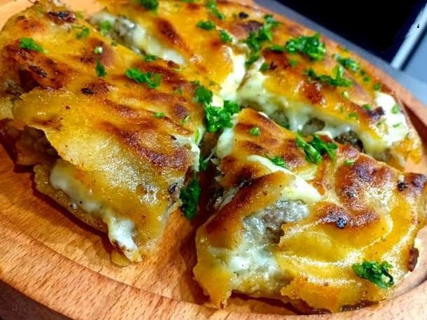 Hawawshi Meat With Roumi Cheese