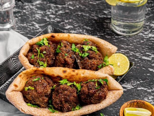 special grilled kofta shami
