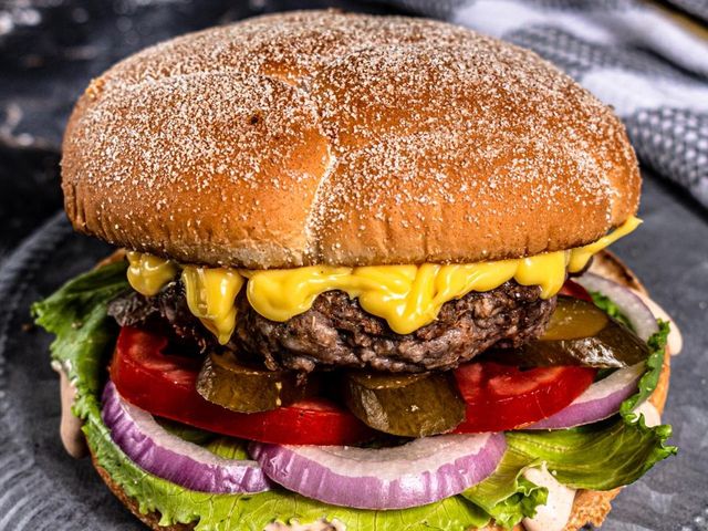 classic beef burger
