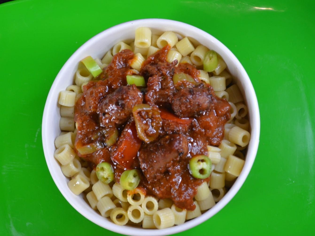 oriental sausage pasta with red sauce